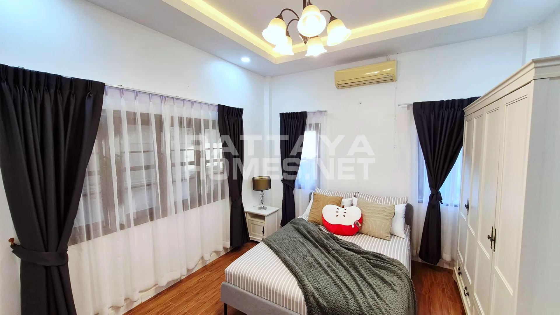 บ้าน ขายที่ Detached House Dusit 1 3bed, 2bath – 8
