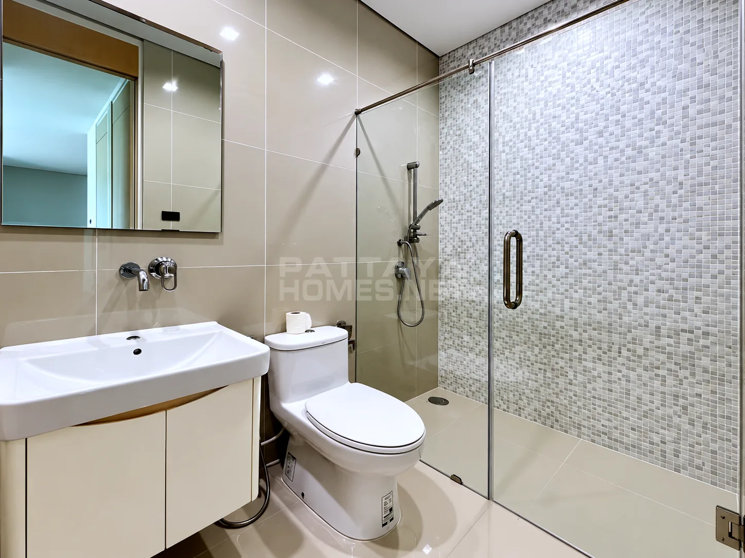 2-bedroom condo for sale in Reflection Jomtien Beach Pattaya – 8