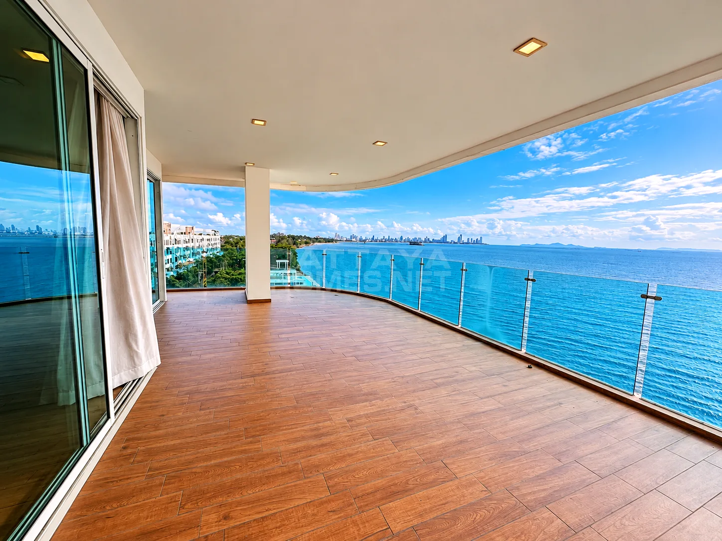 2-bedroom condo for sale in Paradise Ocean View Pattaya – 12
