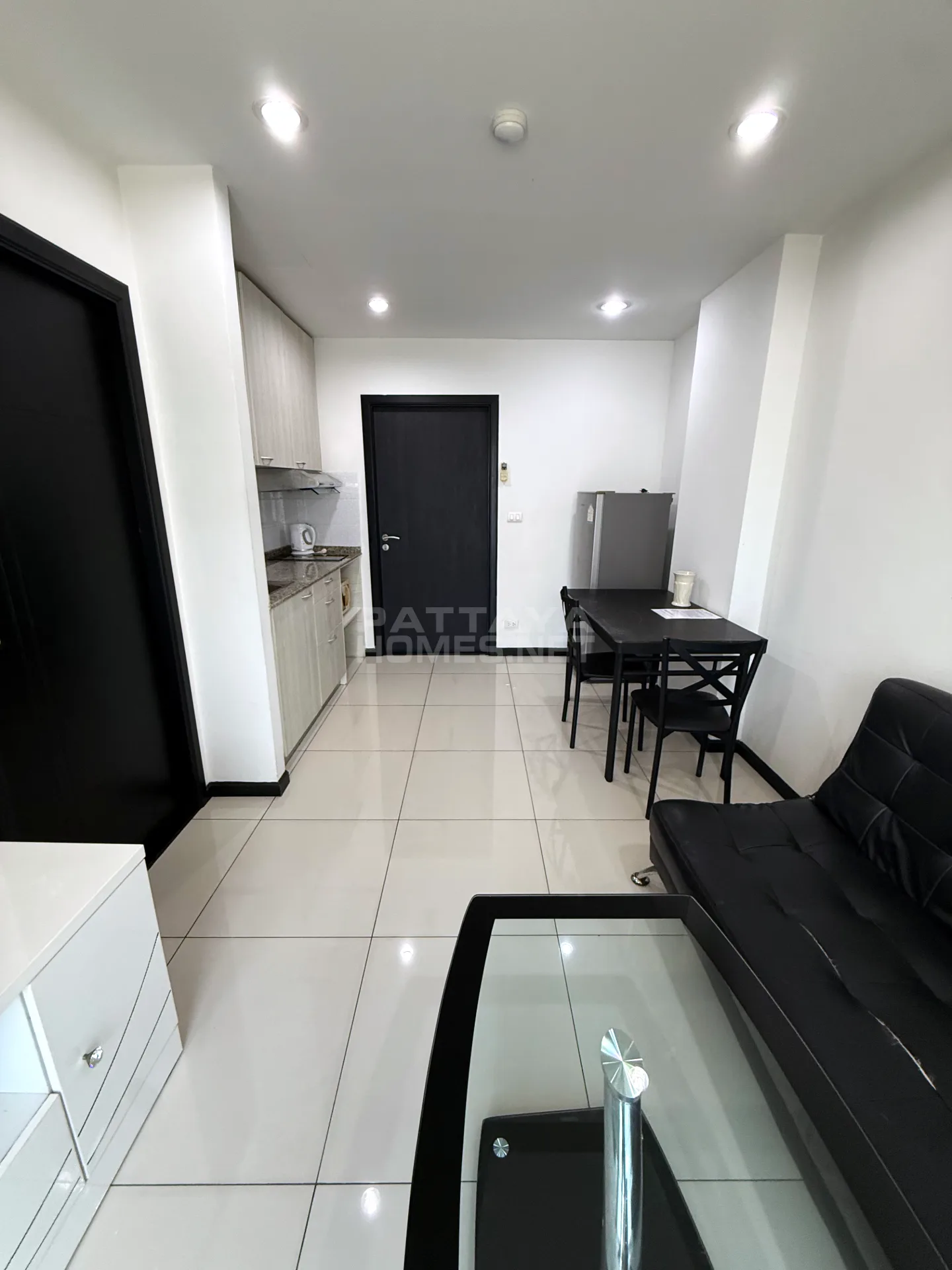 1-bedroom condo for sale in Siam Oriental Garden 2 – 1