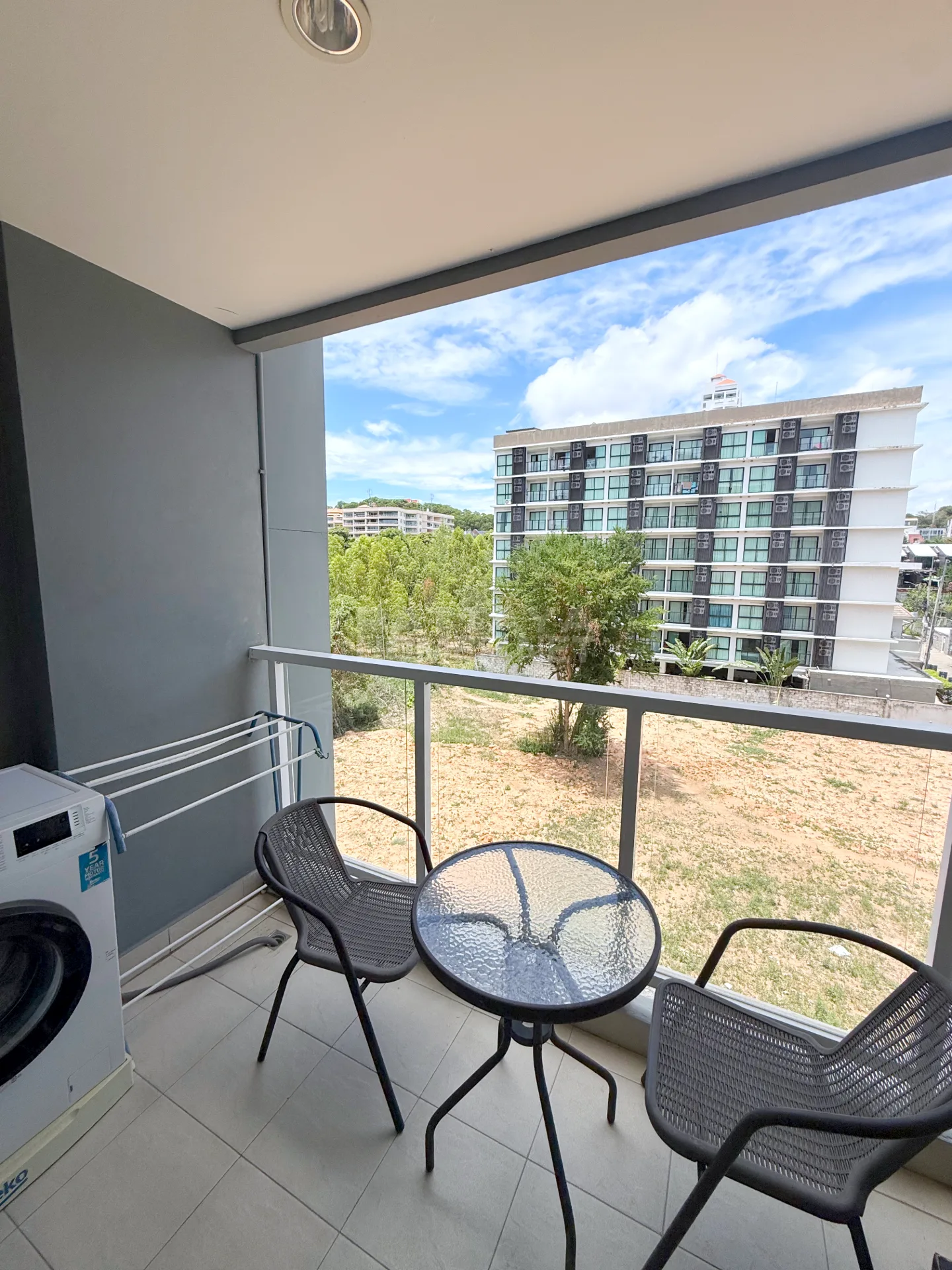 1-bedroom condo for sale in Siam Oriental Garden 2 – 11