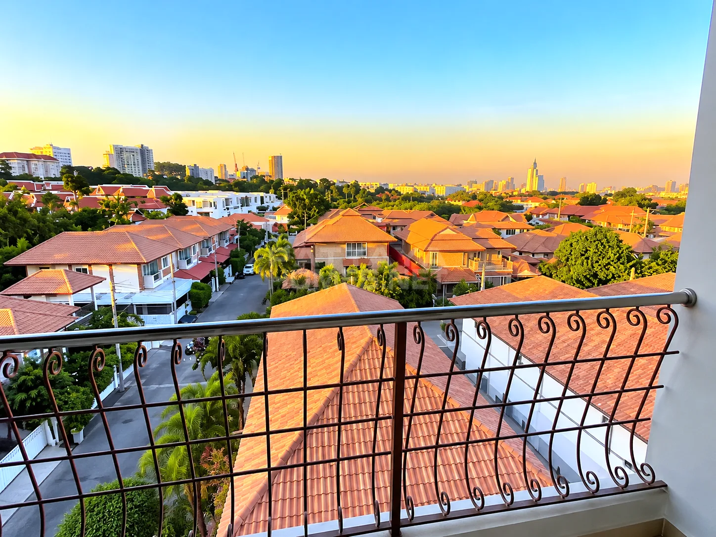 Studio for sale in T.W.Jomtien Beach Resort – 9