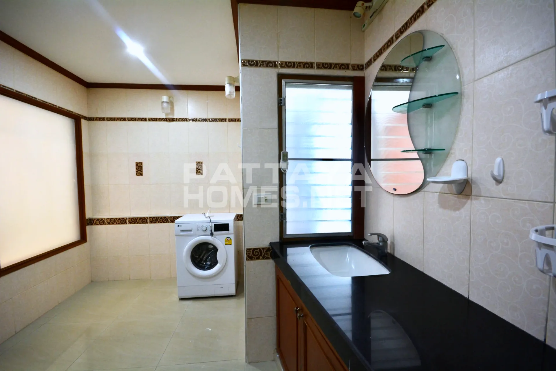 1-bedroom condo for sale in Baan Suan Lalana – 9