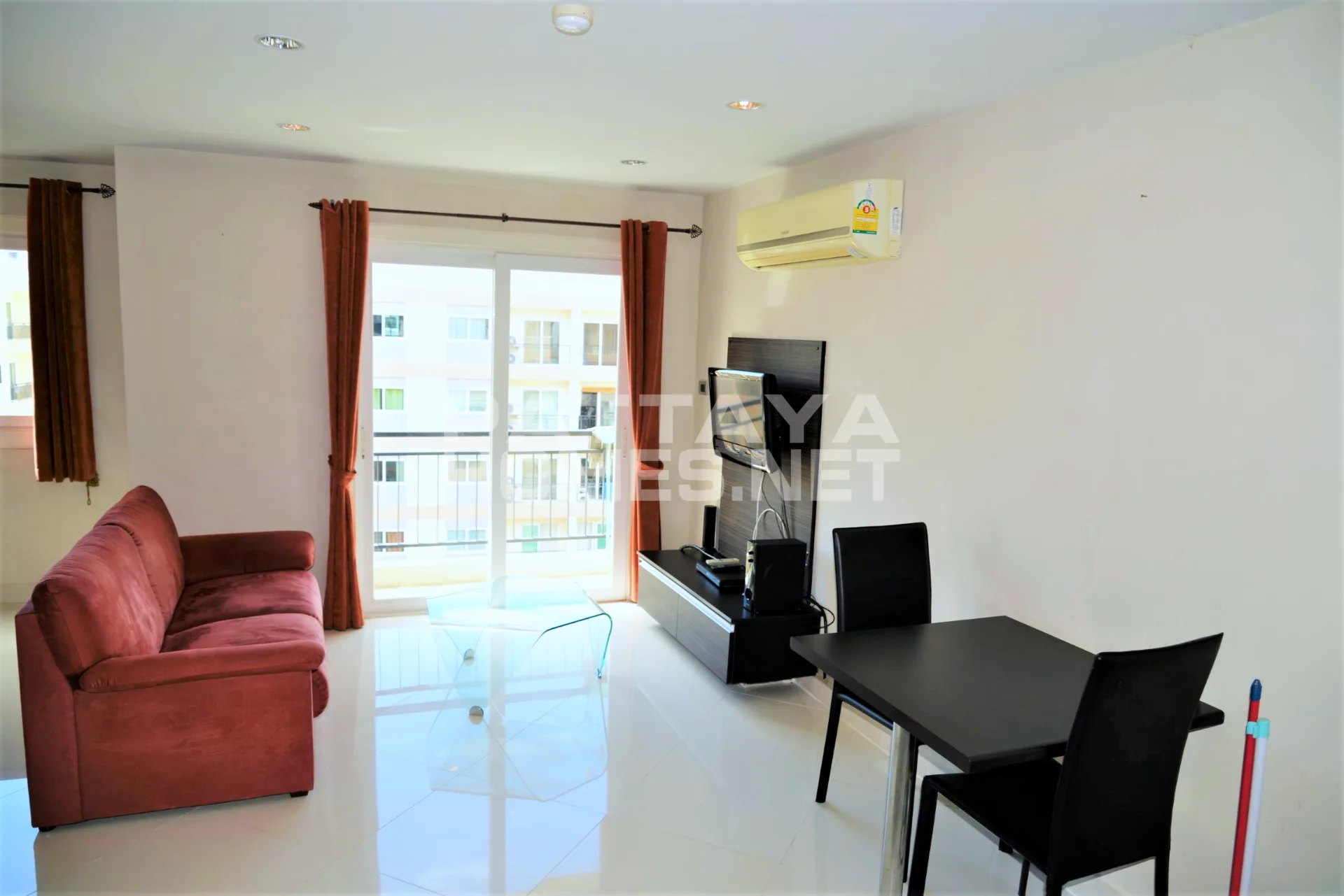 Studio for sale in Park lane – 3