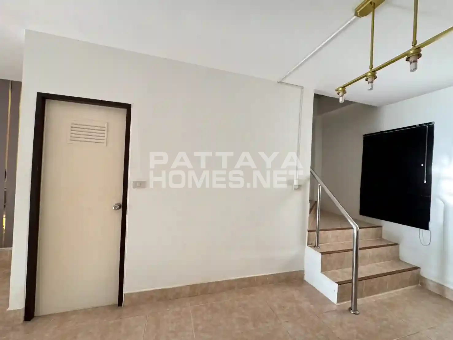 Дом на продажу в TW Townhouse Nern-Plubwaan – 9