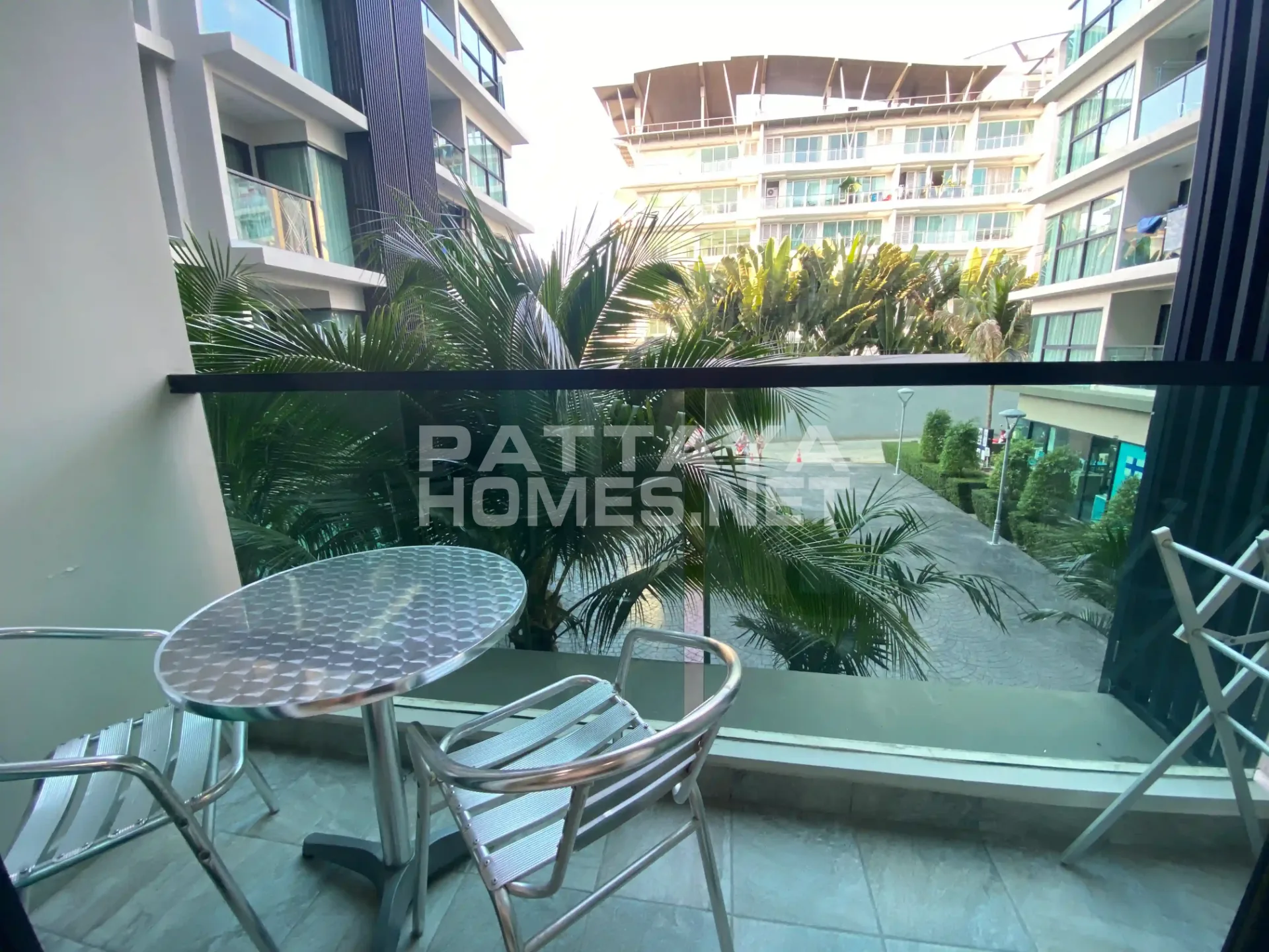 1-bedroom condo for sale in Siam Oriental Plaza – 9