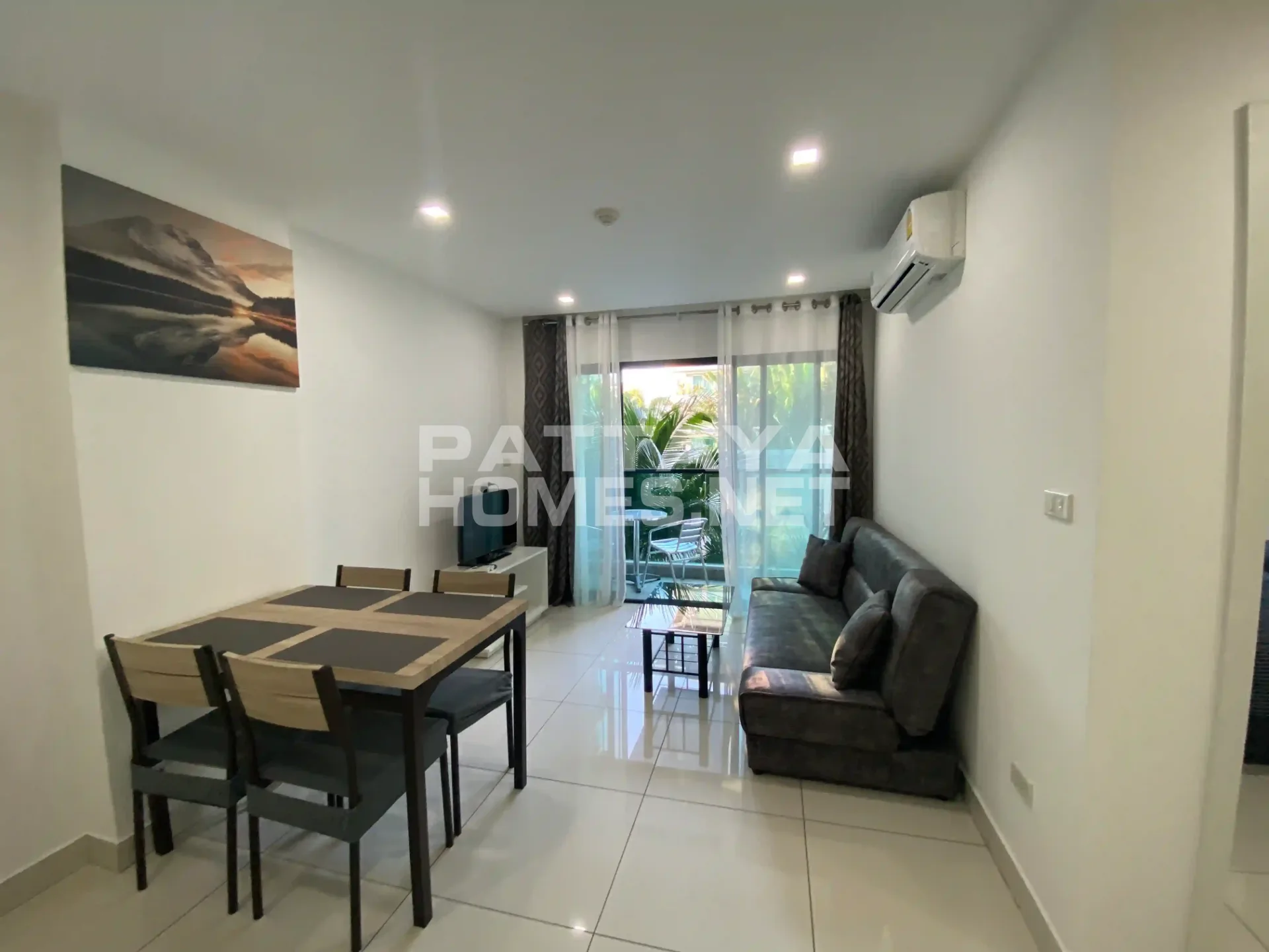 1-bedroom condo for sale in Siam Oriental Plaza – 3