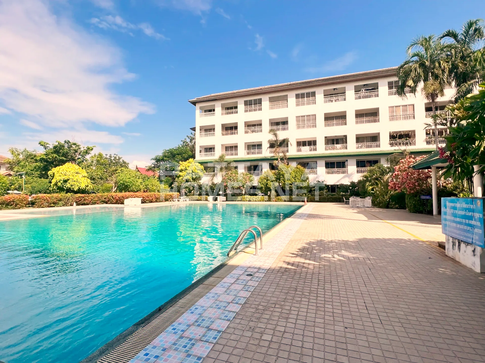 Studio for sale in Baan Suan Lalana – 13