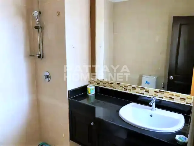 Studio for sale in Baan Suan Lalana – 11