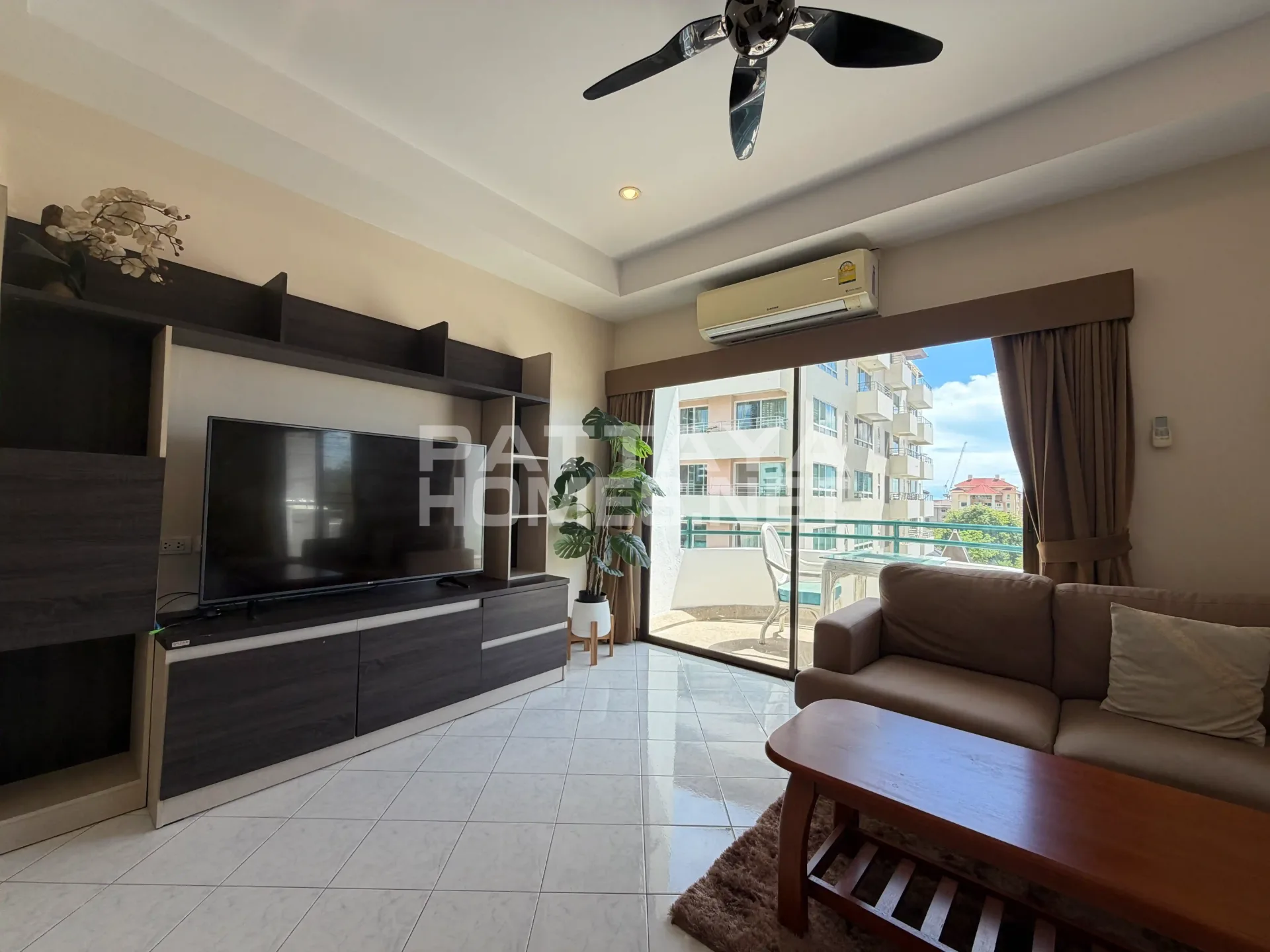 Star Beach Condotel – 1