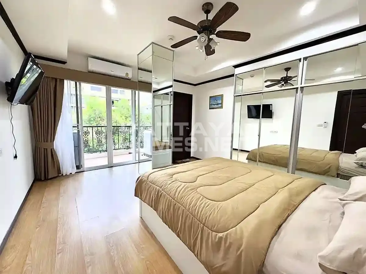1-bedroom condo for sale in Siam Oriental Twins – 9