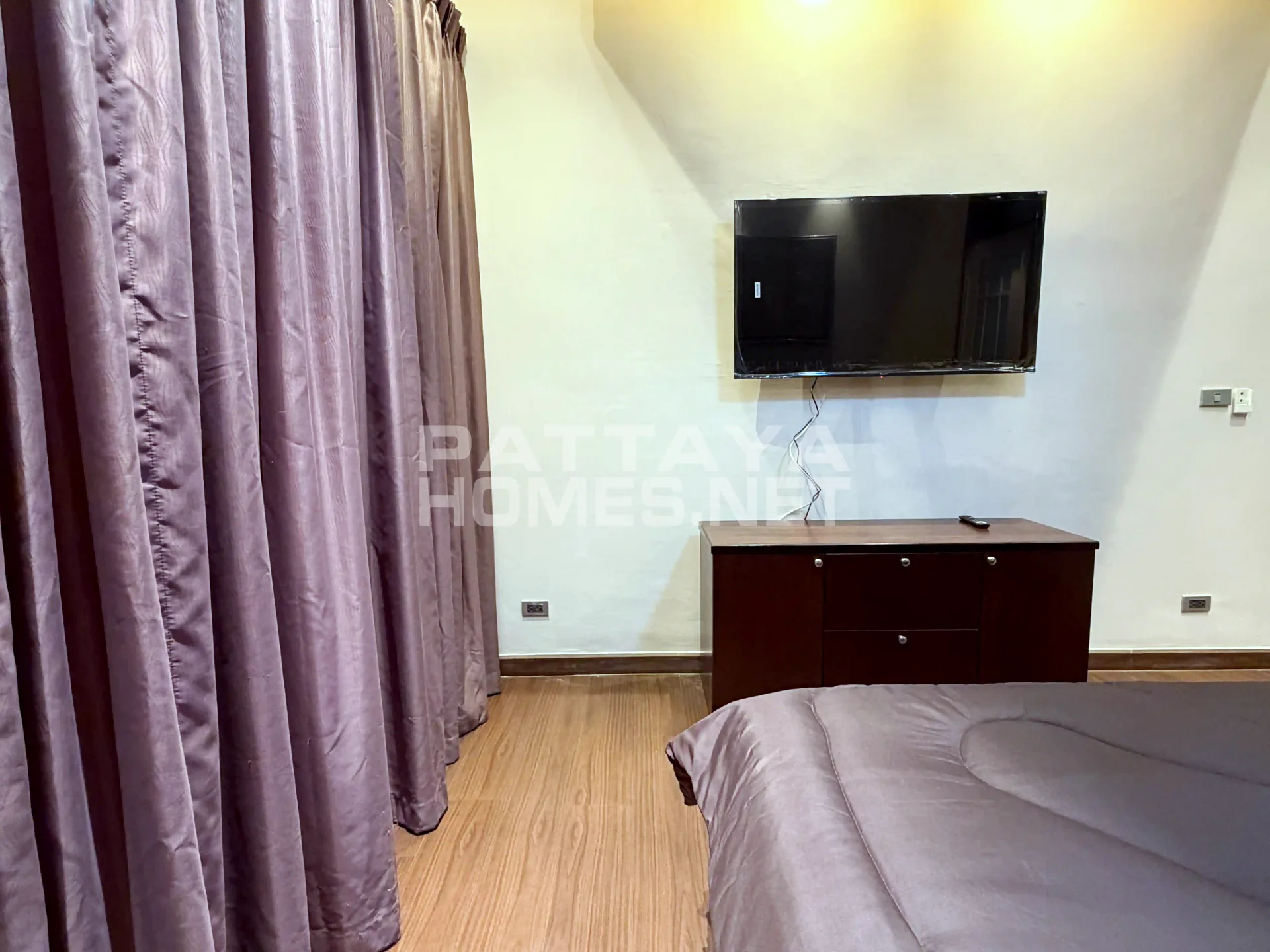 1-bedroom condo for sale in Baan Suan Lalana – 2
