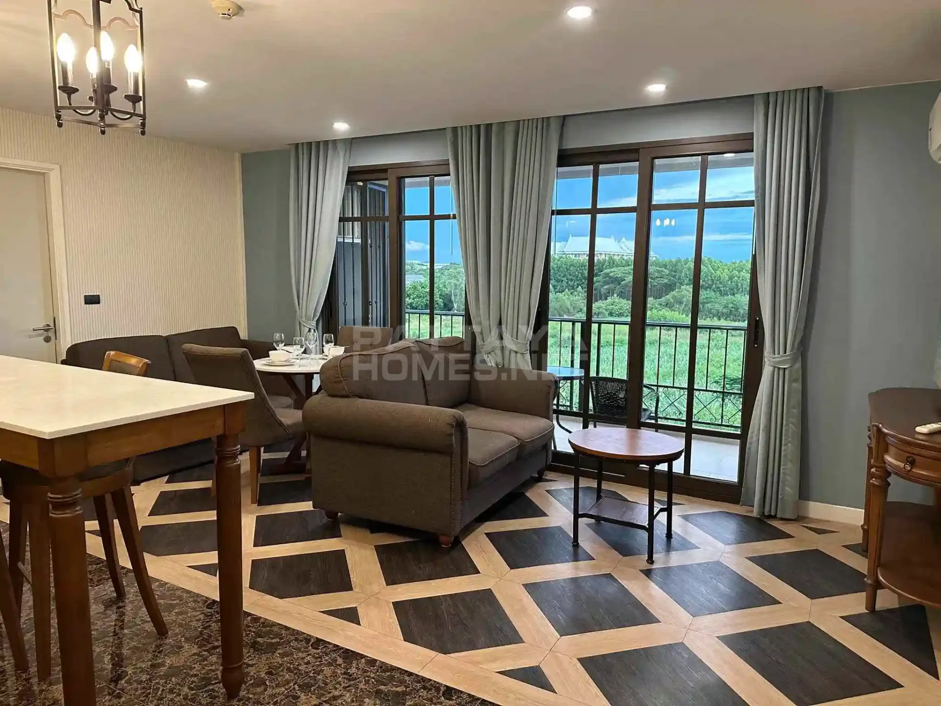 2-bedroom condo for sale in Espana Condo Resort Pattaya – 2