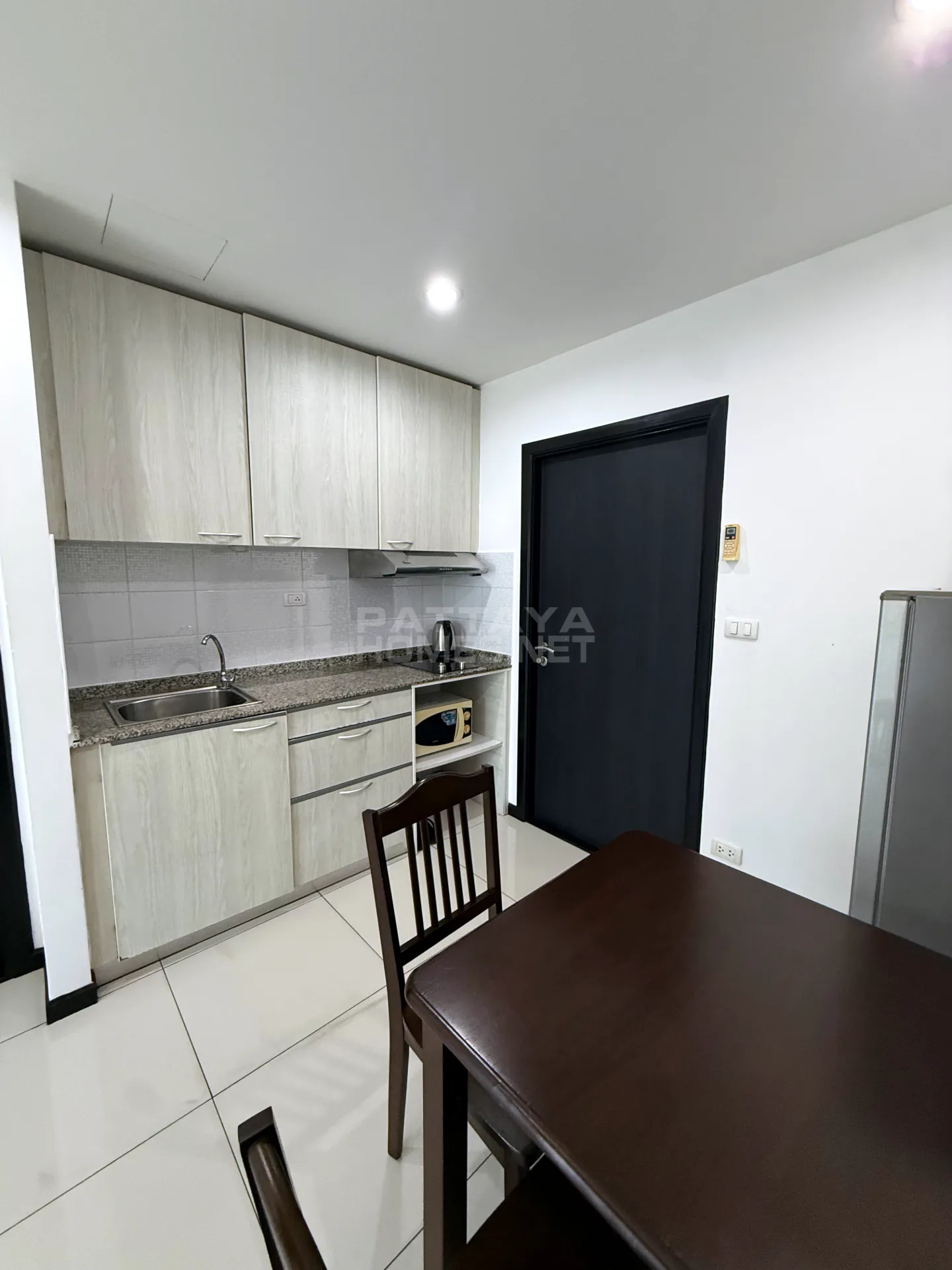 1-bedroom condo for sale in Siam Oriental Garden 2 – 2