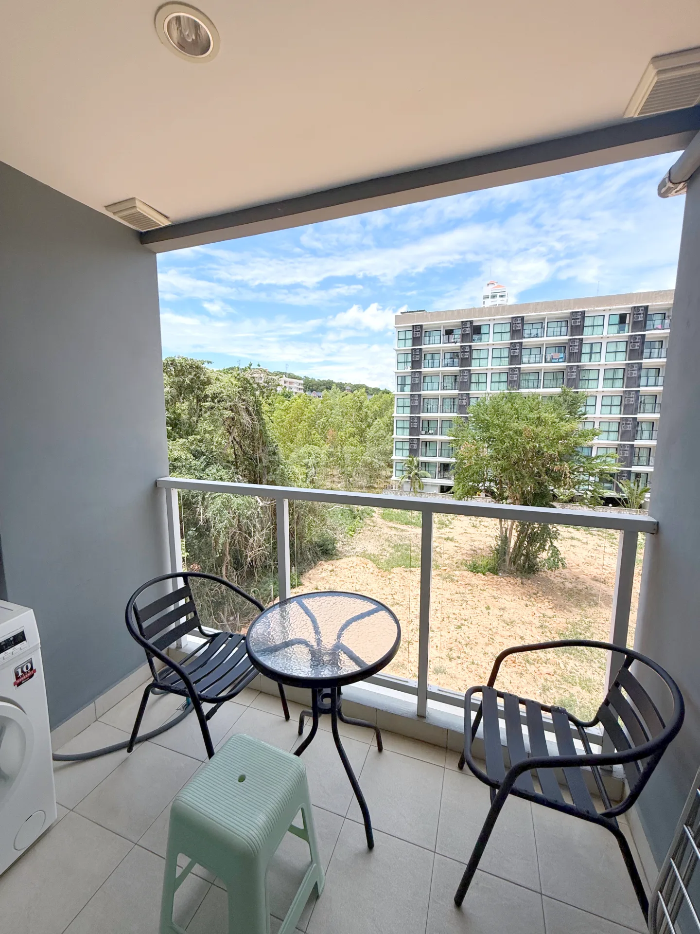 1-bedroom condo for sale in Siam Oriental Garden 2 – 10