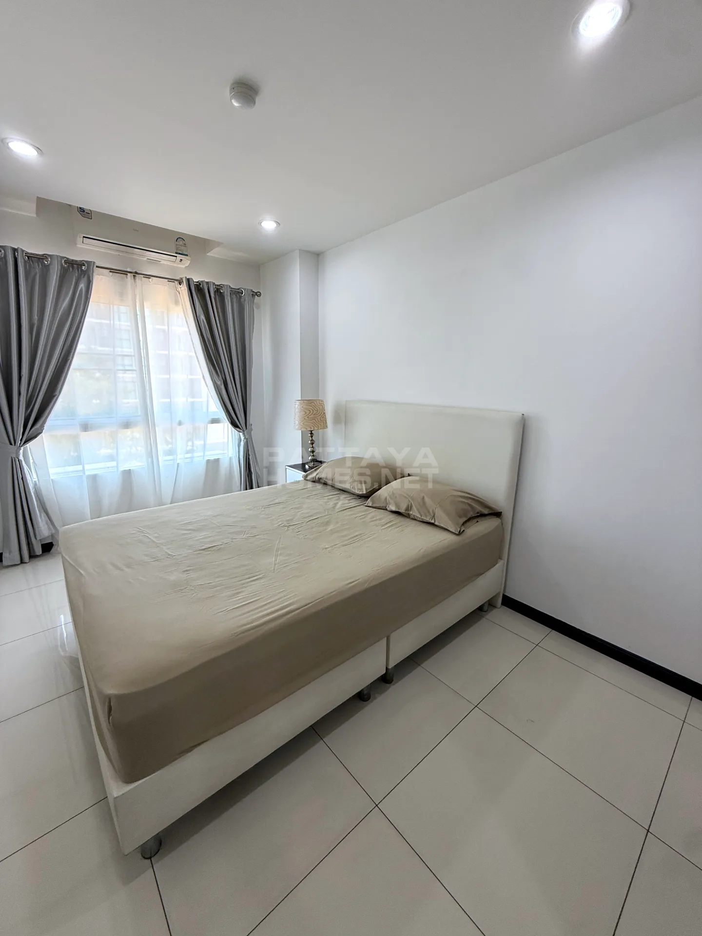 1-bedroom condo for sale in Siam Oriental Garden 2 – 6