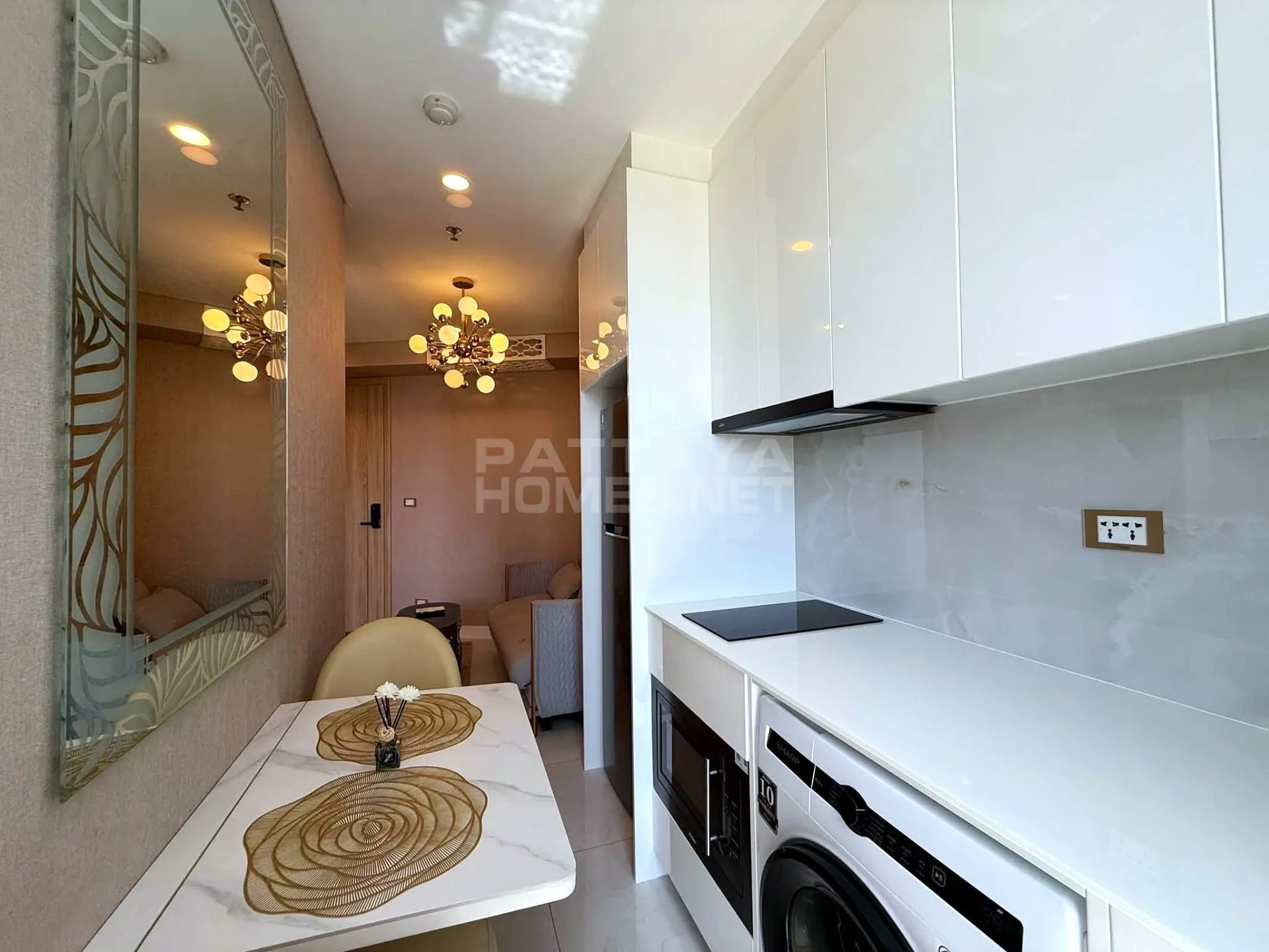 1-bedroom condo for sale in Copacabana Jomtien – 1
