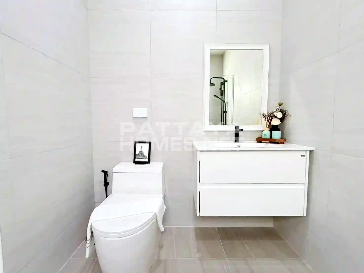 House for sale in Chokchai Village5 – 6