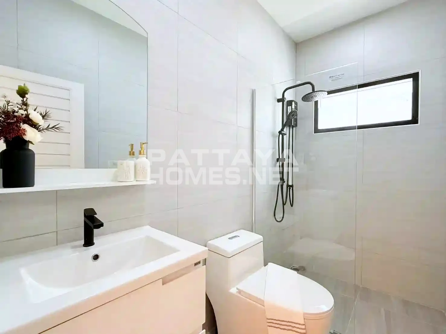 House for sale in Chokchai Village5 – 4