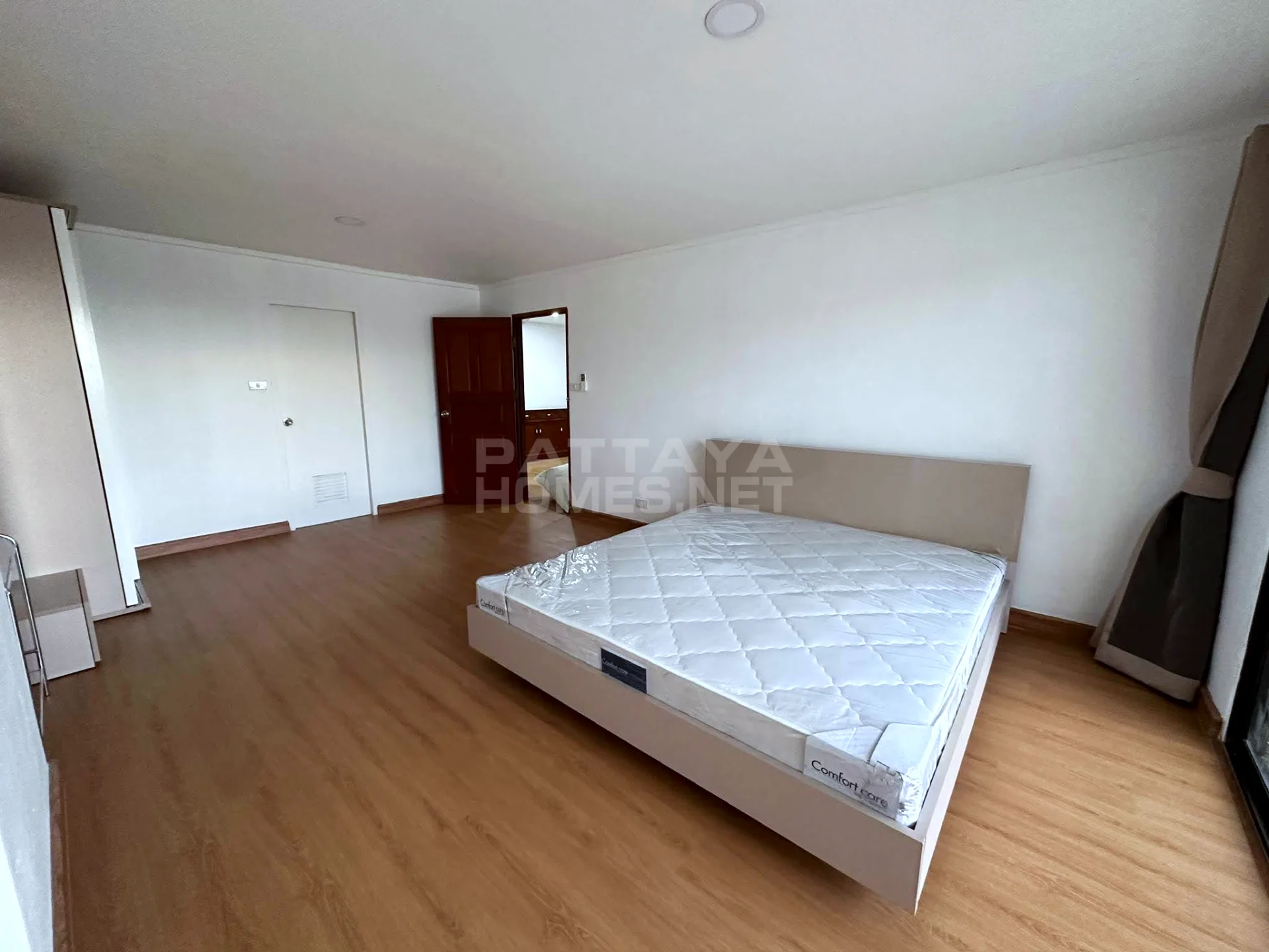 Lejlighed med 1 soveværelse til salg i Pattaya Hill Resort – 9