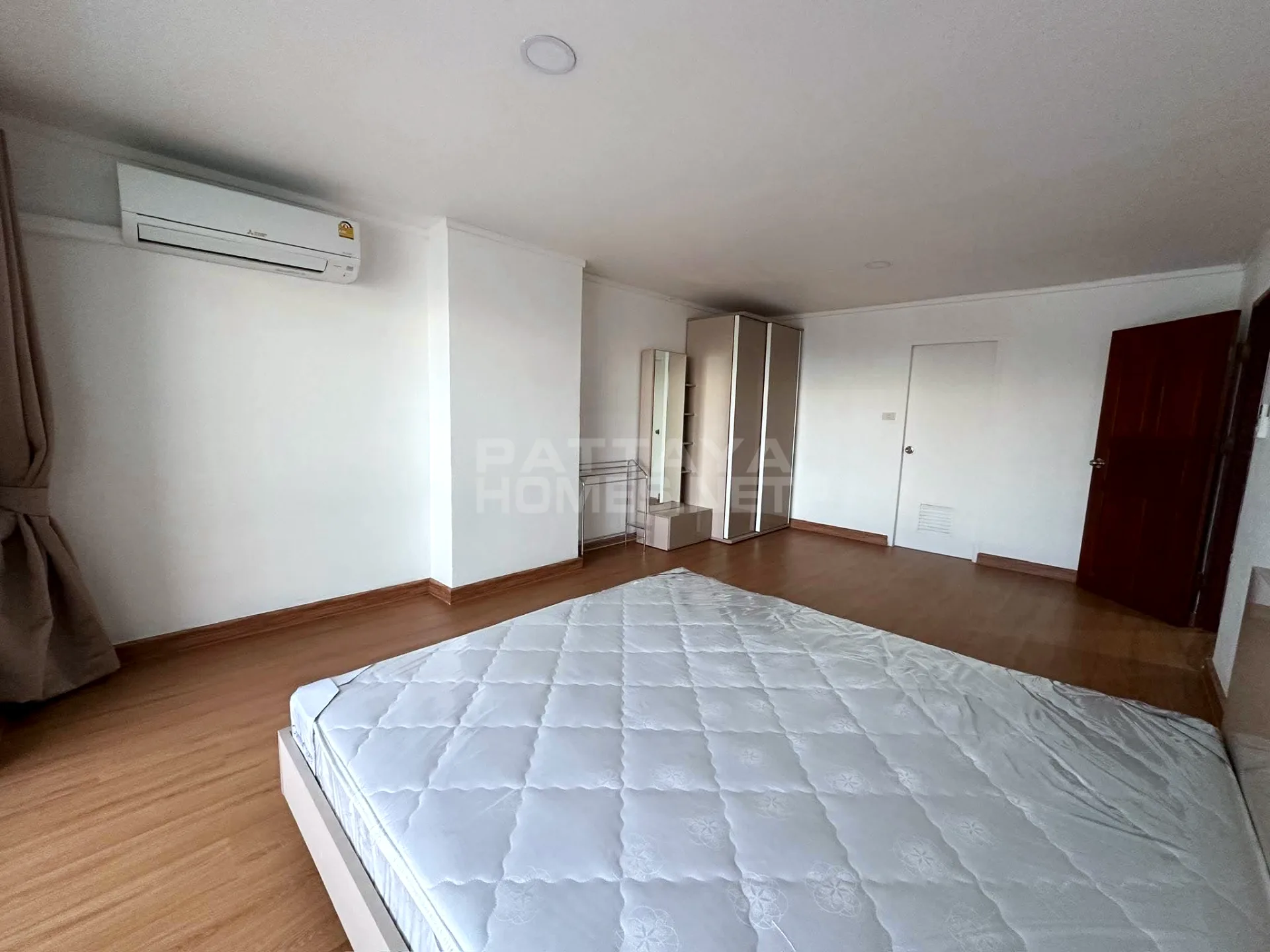 Lejlighed med 1 soveværelse til salg i Pattaya Hill Resort – 8
