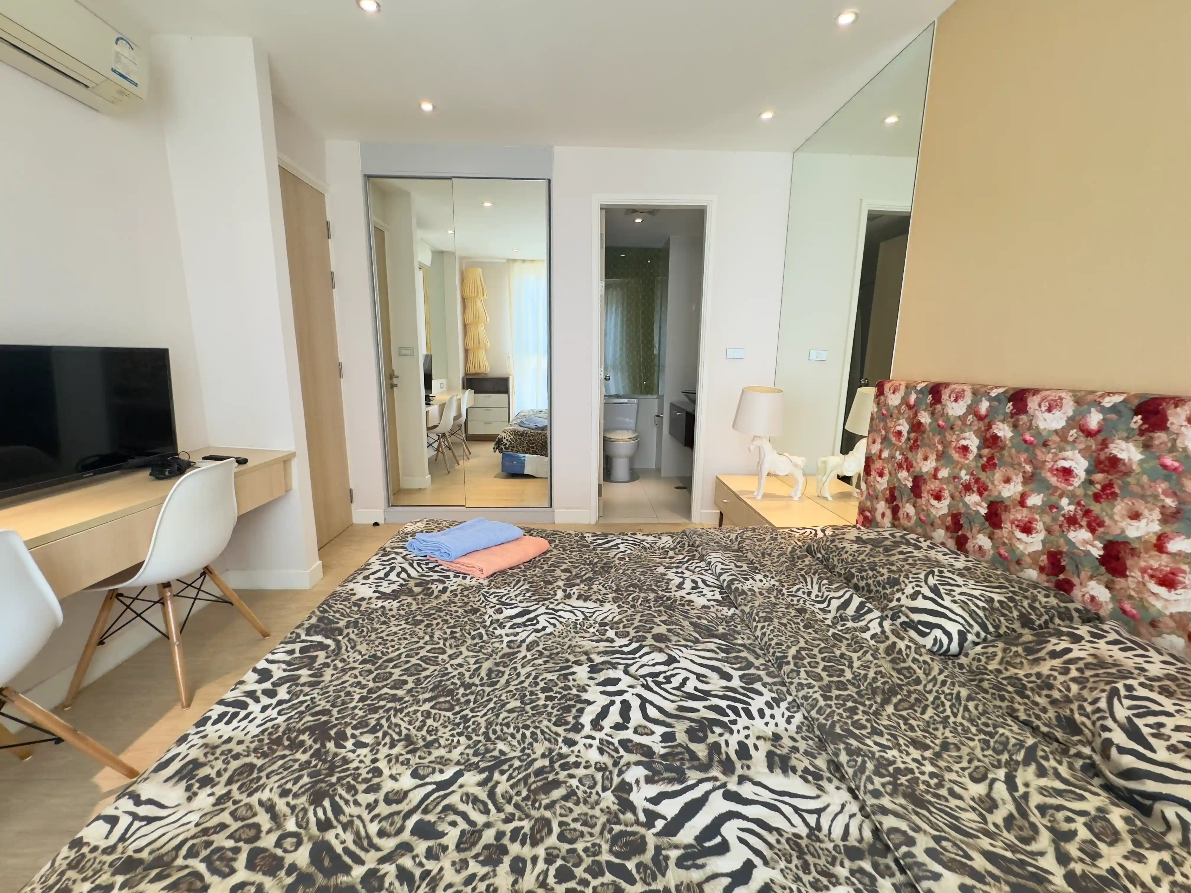 1-bedroom condo for sale in Grande Caribbean – 10