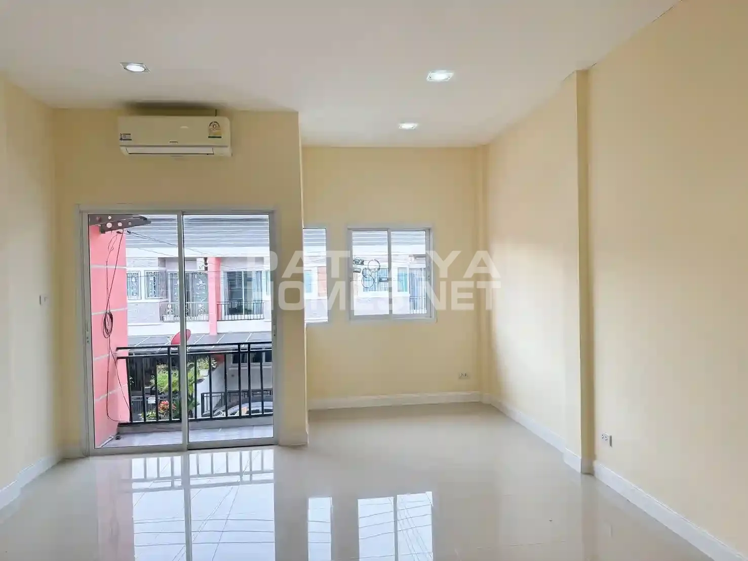House for sale in Tanakul Townhouse – 9