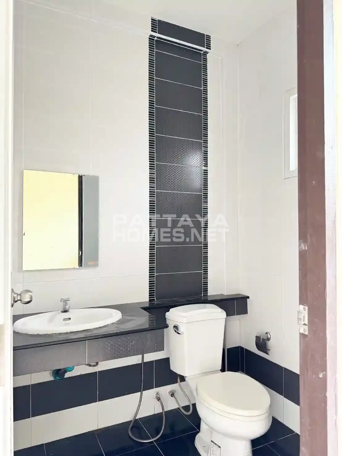 House for sale in Tanakul Townhouse – 5