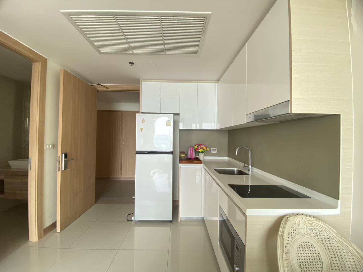 1-bedroom condo for sale in Riviera Jomtien – 2