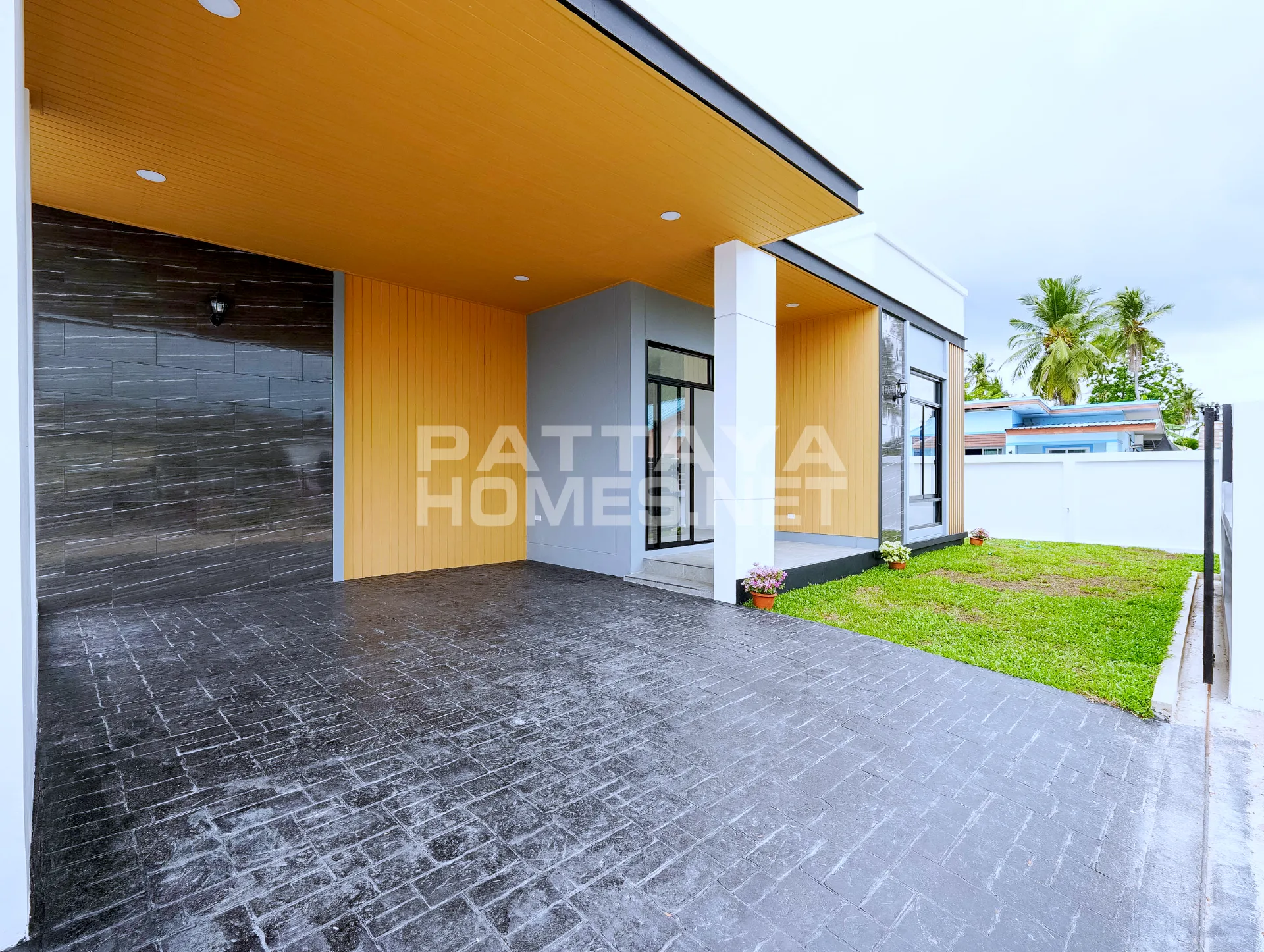 House for sale in Detached House 3bed, 2bath, 2 parking space – 4