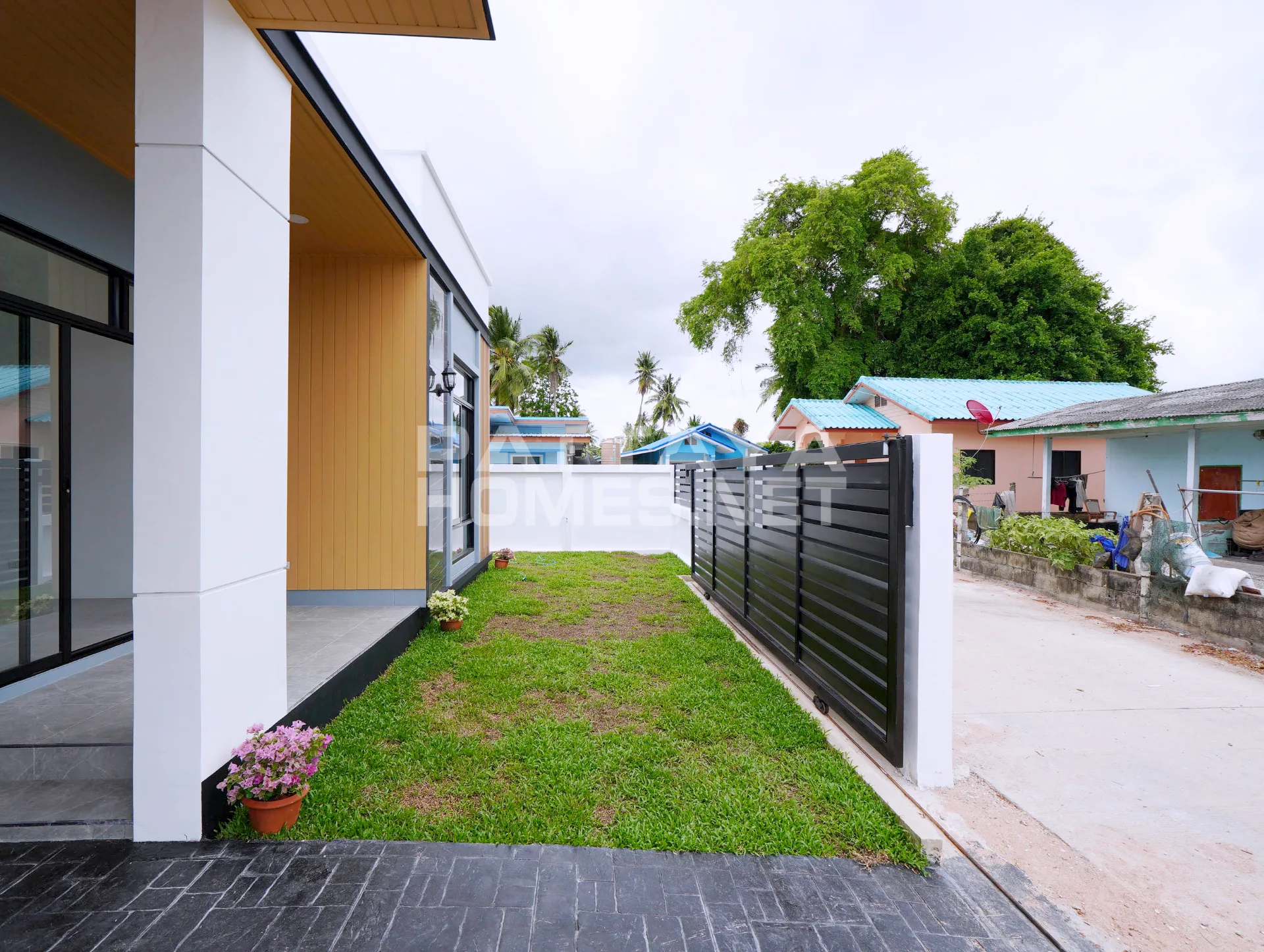 House for sale in Detached House 3bed, 2bath, 2 parking space – 2