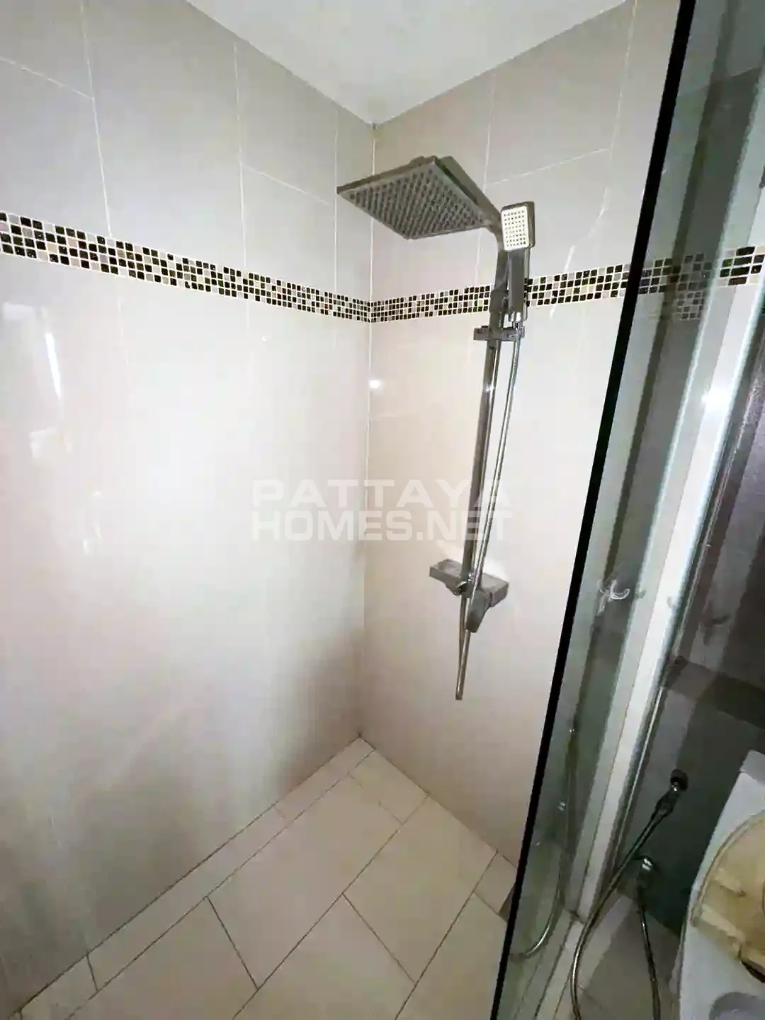 1-bedroom condo for sale in Laguna3 The Maldives – 9