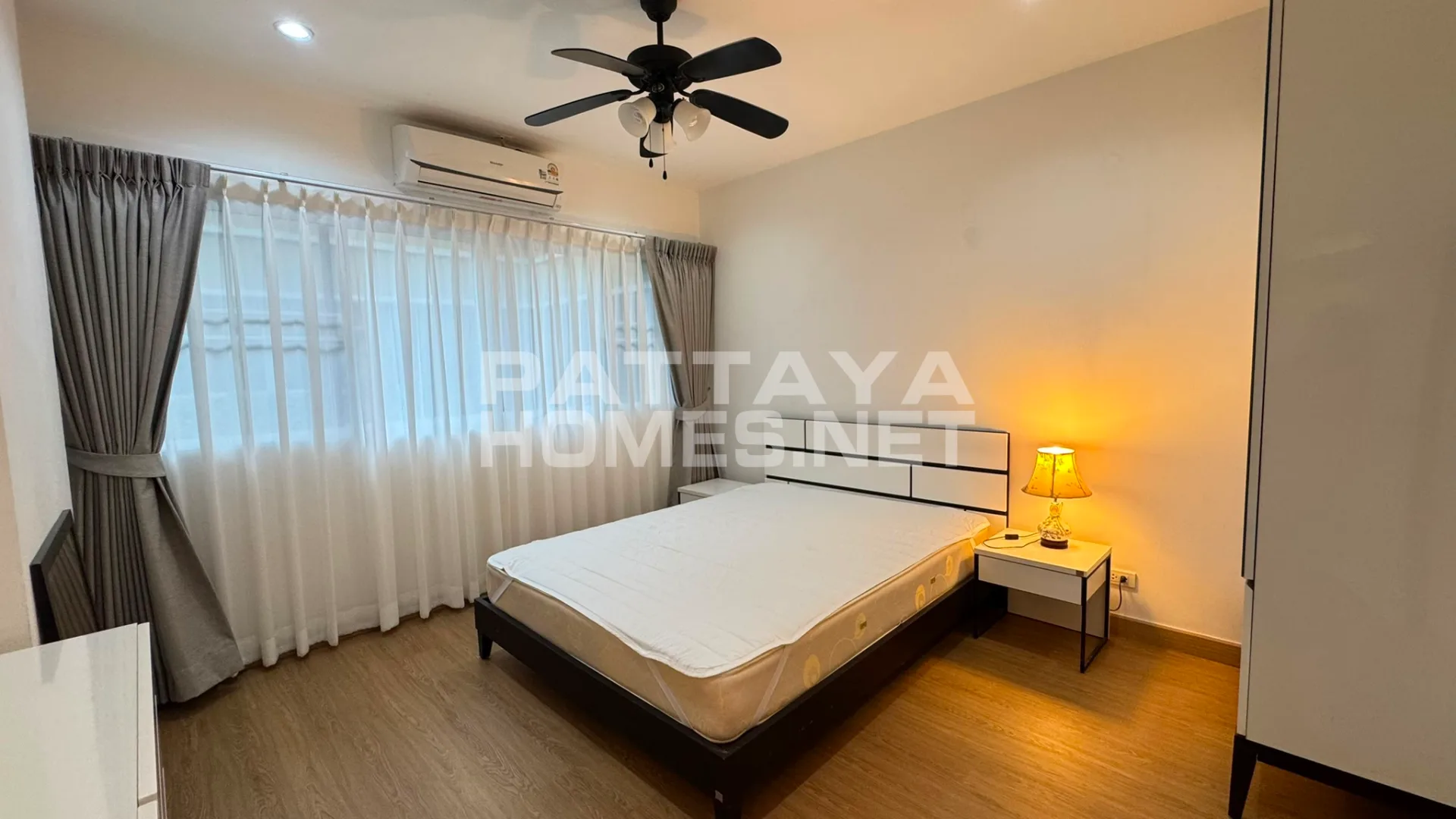 1-bedroom condo for sale in Siam Oriental Twins – 7