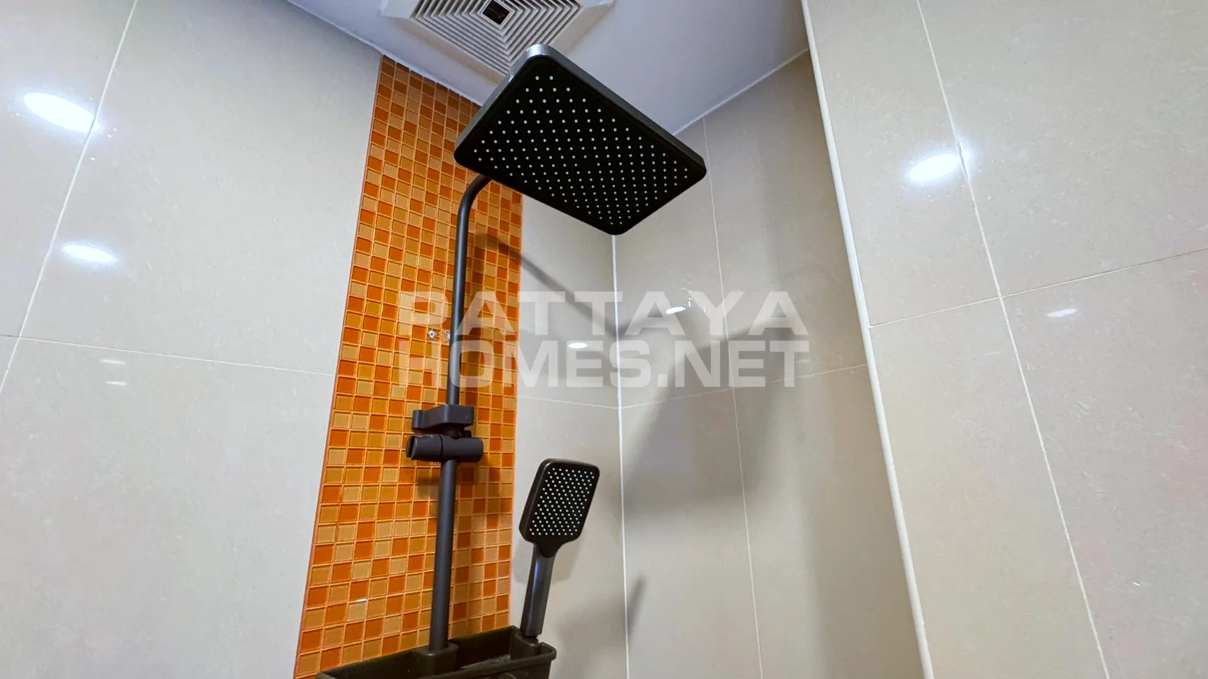 คอนโด 2 ห้องนอน ขายที่ Now Nordic VIP6 – 8