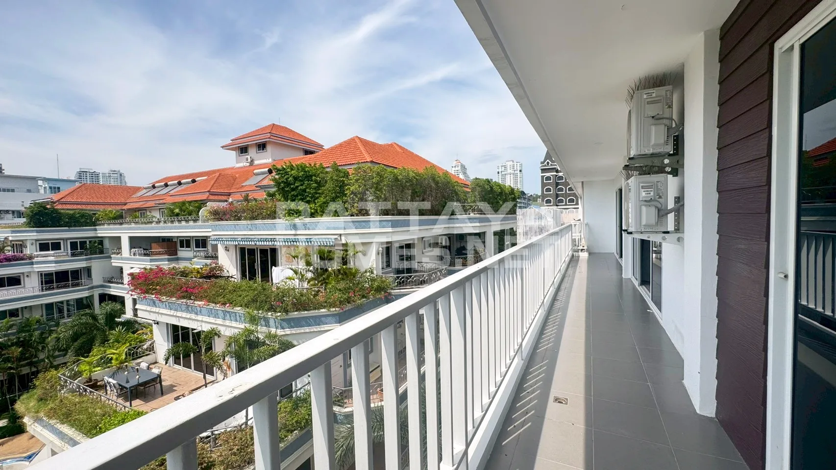 คอนโด 2 ห้องนอน ขายที่ Now Nordic VIP6 – 10