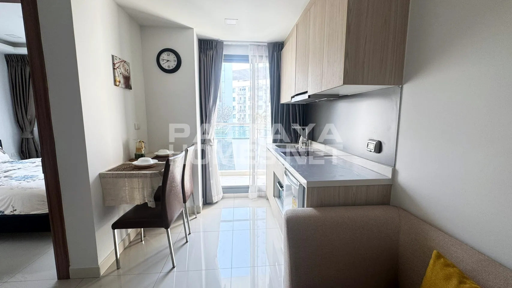 คอนโด 1 ห้องนอน ขายที่ Acadia Beach resort – 3