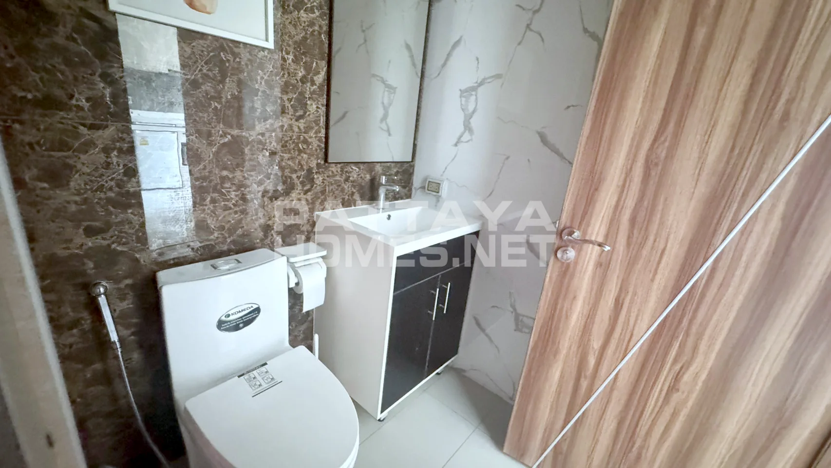 คอนโด 1 ห้องนอน ขายที่ Acadia Beach resort – 9