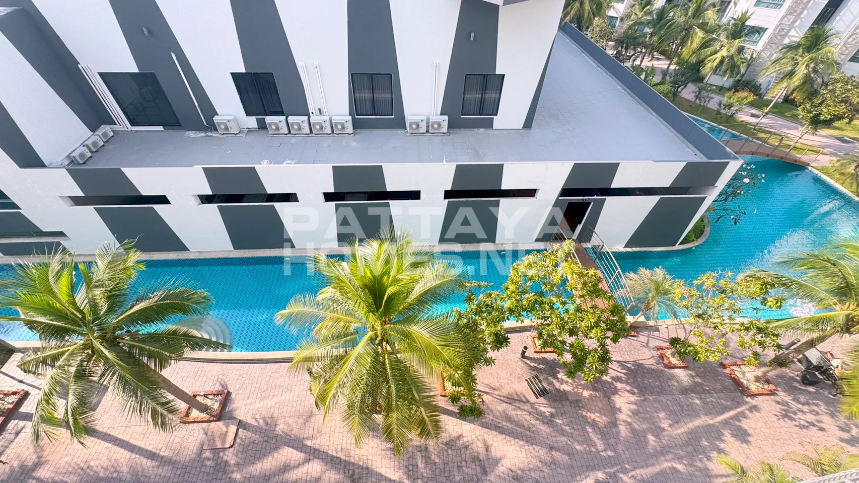 คอนโด 1 ห้องนอน ขายที่ Acadia Beach resort – 12