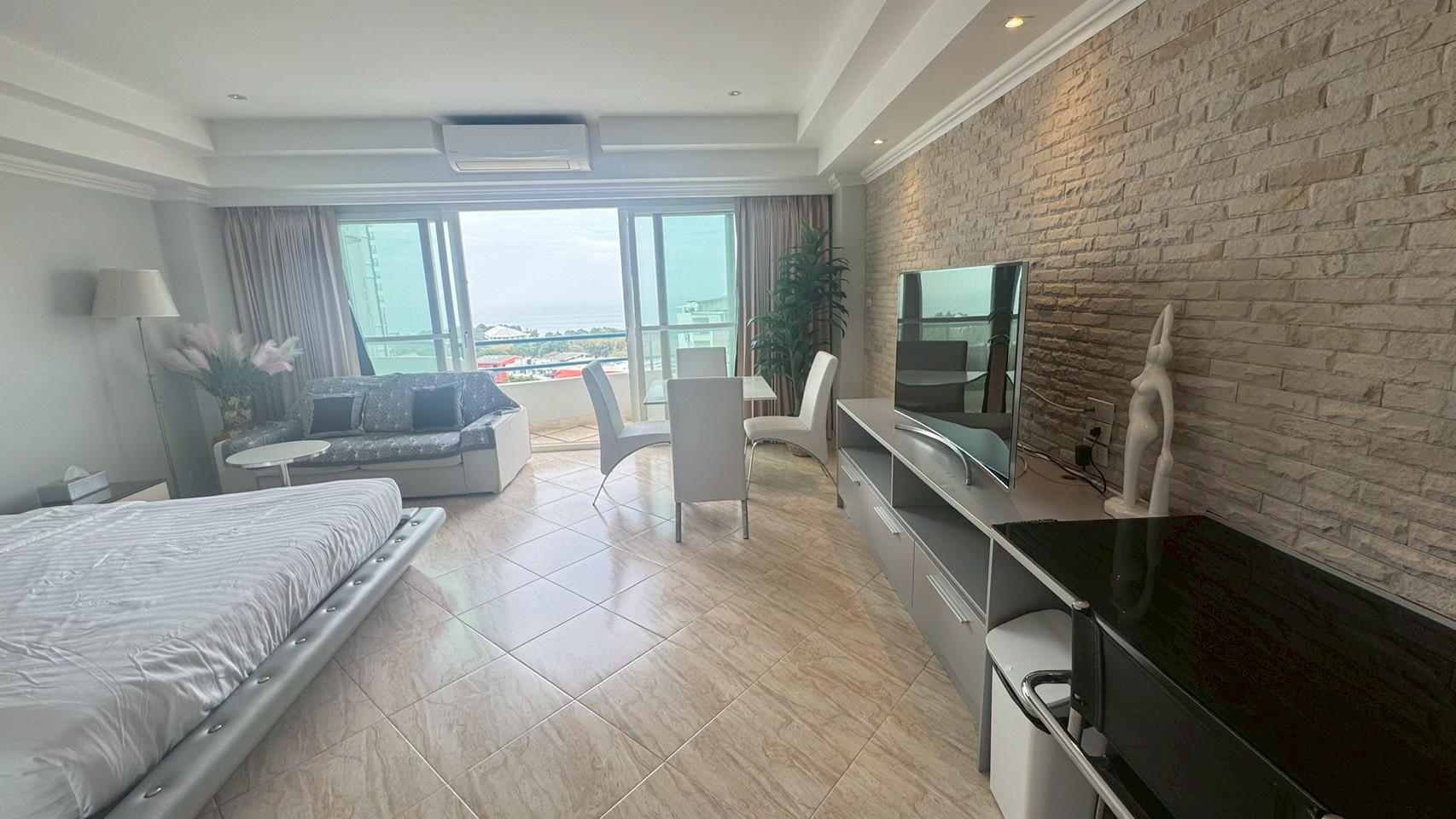 Студия на продажу в Peak condo – 2